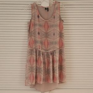 MNG by Mango Sleeveless Dress  Sz 4.  Muted Peach/Tan Print Lined Scoop Neck